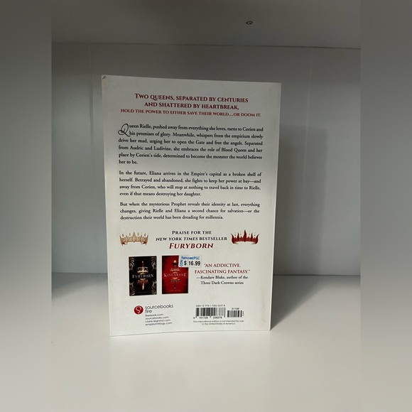 Complete Empirium trilogy - Picture 9 of 10